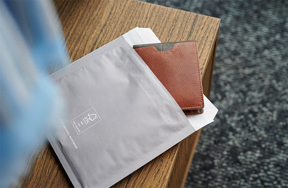 festive envelope wallet