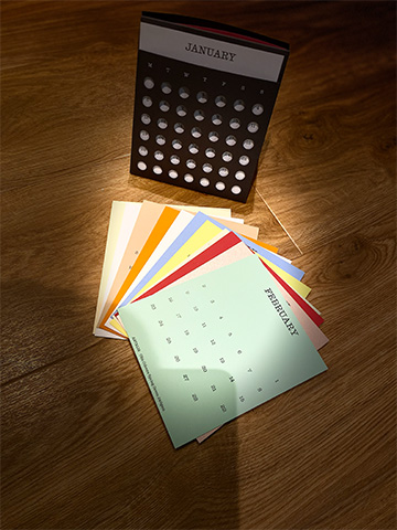 light up calendar desktop