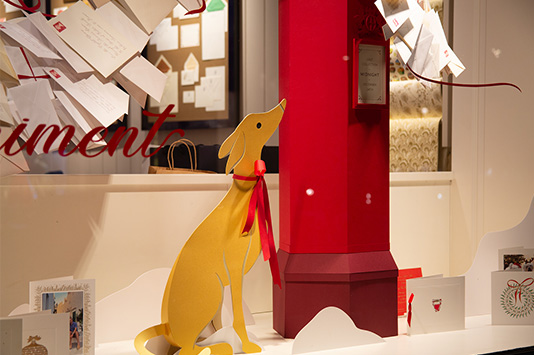 Keaykolour inspired Christmas postbox display