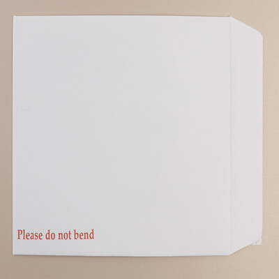 River Series Board-Backed RBL10509/02137 White C4 120gsm